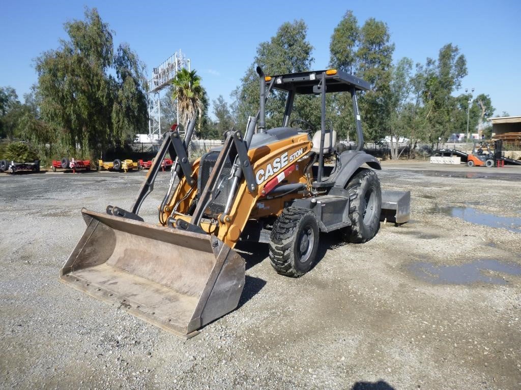 Rental store for 570 case skip loader gannon box 4wd in Central Valley